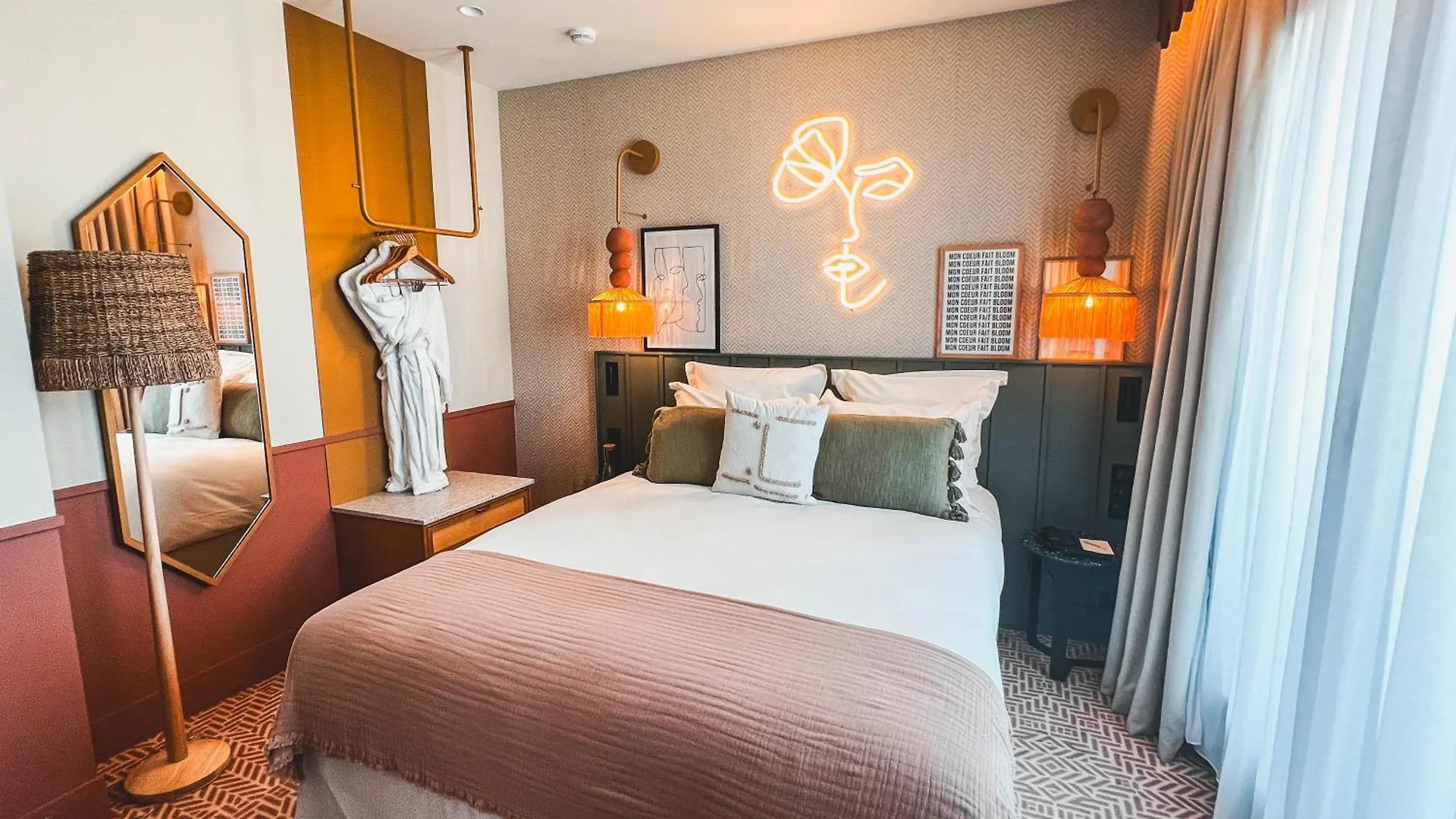 Bloom House & Hotel Paris