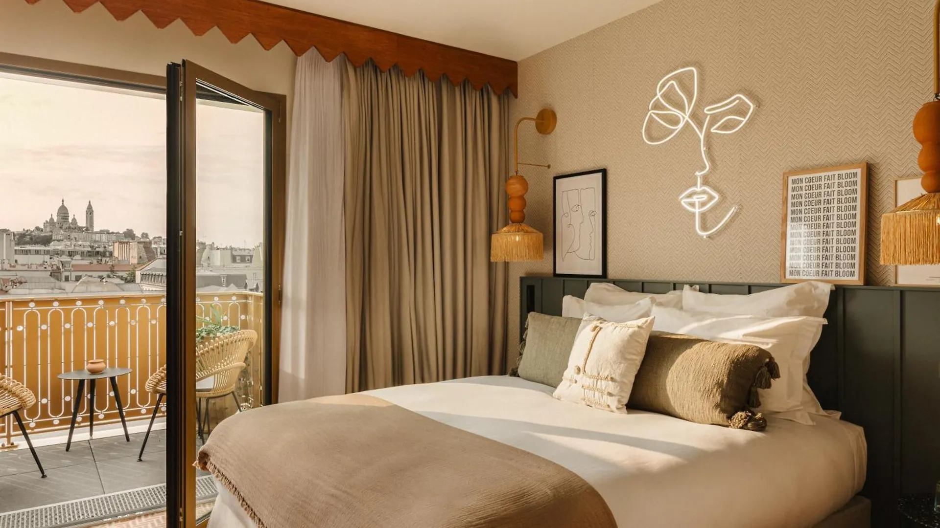 Hotel Bloom House & Paris