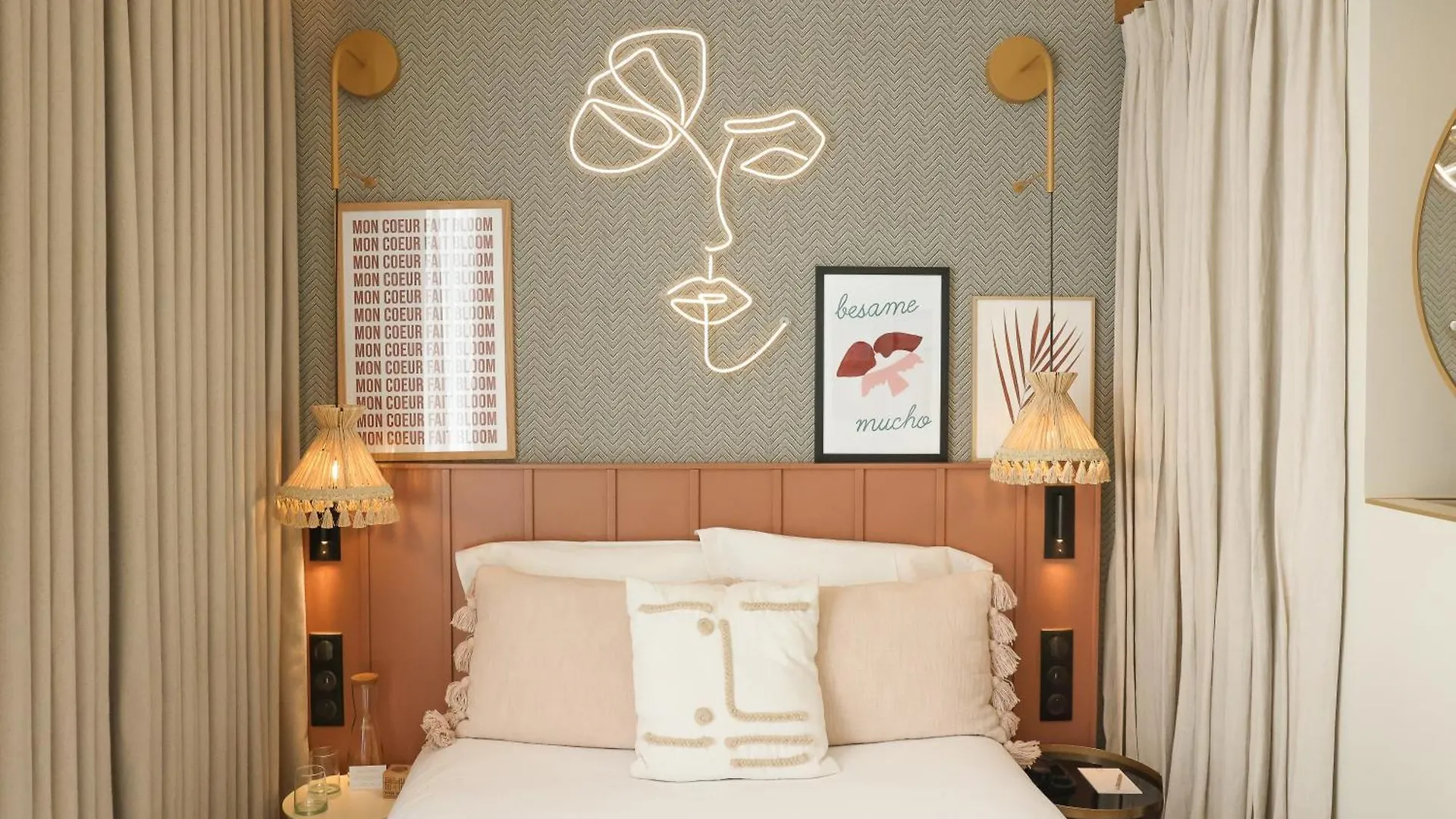 Hotel Bloom House &